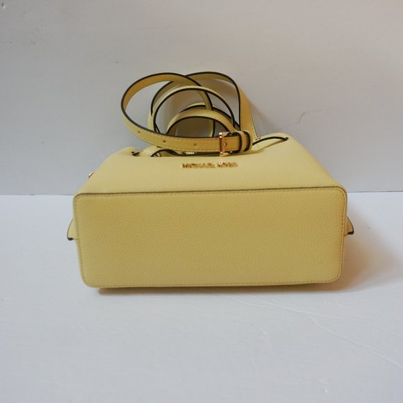Michael Kors Emilia S Messenger Bag ButterCup - Picture 7 of 12